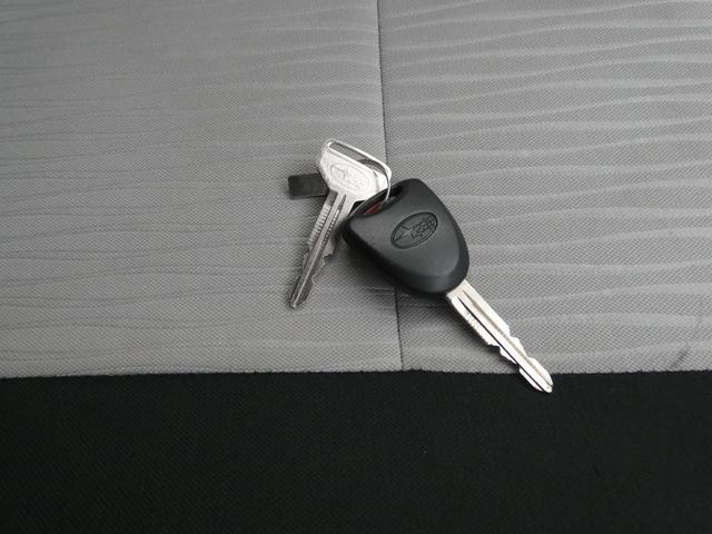 プレオプラス Ｌ　スマートアシスト　元社用車　純正ＣＤオーディオ　ＥＴＣ　スマートアシスト３　ハイビームアシスト　車線逸脱警報　誤発進抑制制御　誤後進抑制制御　ＬＥＤヘッドライト　障害物センサー　電動格納ドアミラー　リモコンキー　アイドリングストップ　ＶＤＣ（32枚目）