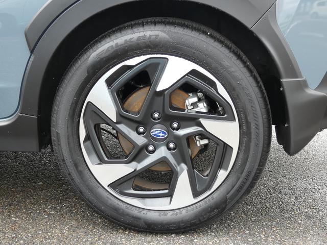 クロストレック リミテッド サンルーフ レザーシート 11.6インチモニター ナビ機能 フルセグ Bluetoothオーディオ フロントカメラ サイドカメラ バックカメラ 全周囲カメラ ハイビームアシスト リヤビークルディテクション ワイヤレスチャージャー(9枚目)