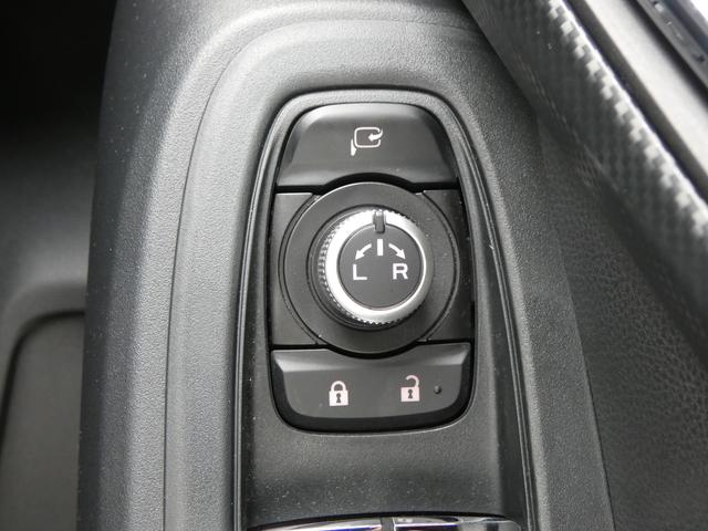 クロストレック リミテッド サンルーフ レザーシート 11.6インチモニター ナビ機能 フルセグ Bluetoothオーディオ フロントカメラ サイドカメラ バックカメラ 全周囲カメラ ハイビームアシスト リヤビークルディテクション ワイヤレスチャージャー(18枚目)