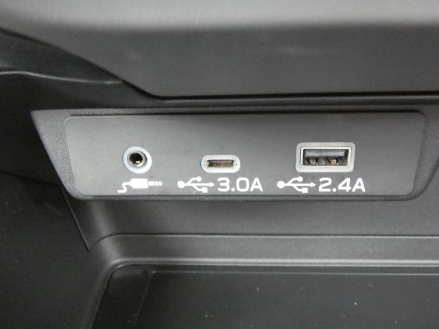 クロストレック リミテッド サンルーフ レザーシート 11.6インチモニター ナビ機能 フルセグ Bluetoothオーディオ フロントカメラ サイドカメラ バックカメラ 全周囲カメラ ハイビームアシスト リヤビークルディテクション ワイヤレスチャージャー(36枚目)