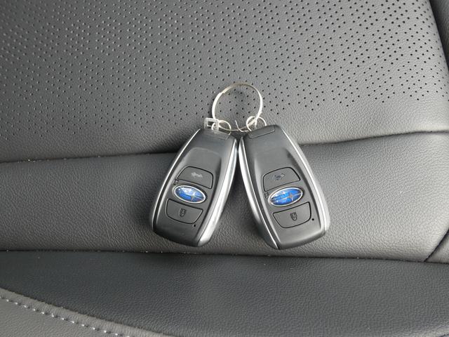 クロストレック リミテッド サンルーフ レザーシート 11.6インチモニター ナビ機能 フルセグ Bluetoothオーディオ フロントカメラ サイドカメラ バックカメラ 全周囲カメラ ハイビームアシスト リヤビークルディテクション ワイヤレスチャージャー(44枚目)