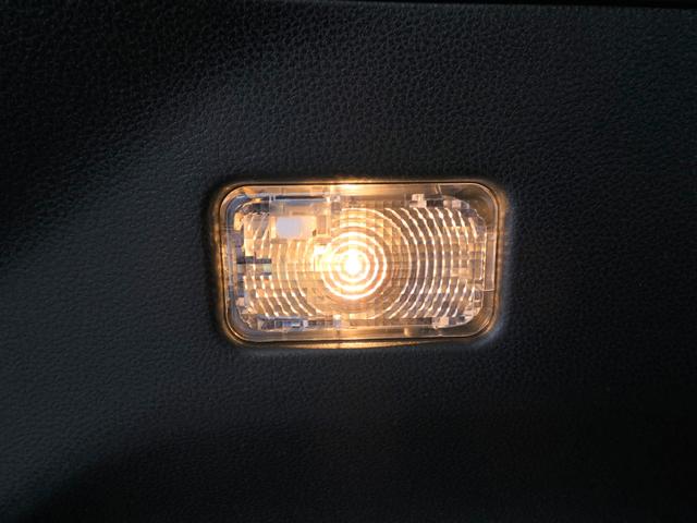 クロストレック リミテッド サンルーフ レザーシート 11.6インチモニター ナビ機能 フルセグ Bluetoothオーディオ フロントカメラ サイドカメラ バックカメラ 全周囲カメラ ハイビームアシスト リヤビークルディテクション ワイヤレスチャージャー(56枚目)