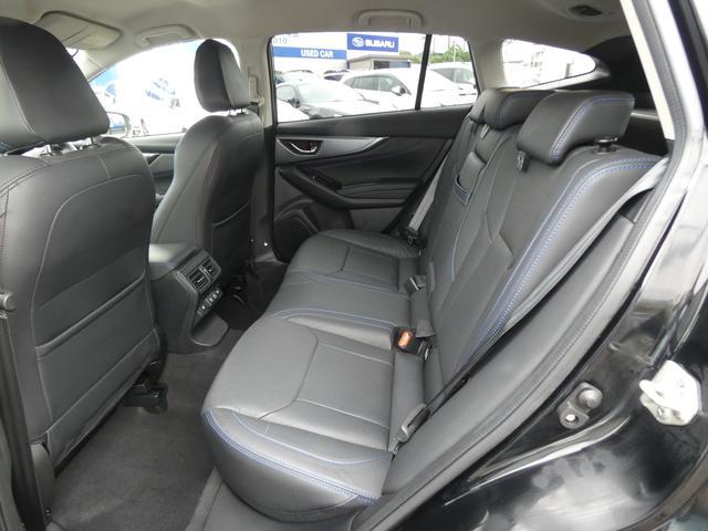 レヴォーグ ＧＴ－Ｈ　ＥＸ　電動リヤゲート　ブラックレザー　ＥＴＣ２．０　フルセグ　Ｂｌｕｅｔｏｏｔｈオーディオ　ＵＳＢ　ＡＵＸ　フロントカメラ　サイドカメラ　バックカメラ　ハイビームアシスト　リヤビークルディテクション　ＬＥＤアクセサリーライナー（12枚目）