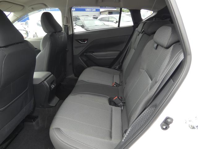 クロストレック リミテッド ルーフレール ナビ機能付き11.6インチモニター フルセグ Bluetoothオーディオ USB AUX フロントカメラ サイドカメラ バックカメラ 全周囲カメラ ステアリングヒーター シートメモリー シートヒーター 電動シート LEDヘッドライト(12枚目)