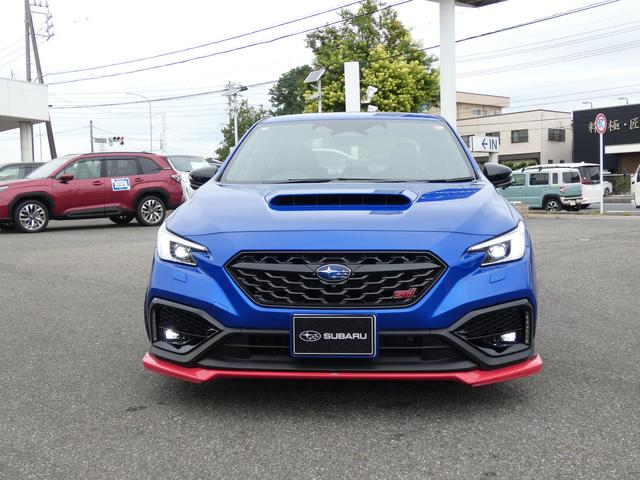 【フロント】スバルの認定中古車は、徹底したチェックと点検整備により安心してお乗りいただけます。全国のスバルディーラーのサービスネットワークであなたをサポートします。詳しくは０５６９−３２−４０１０まで