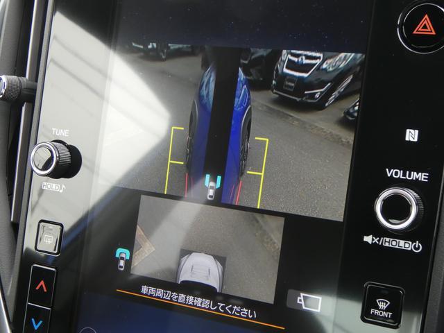 ［サイドビューモニター］死角になりやすい前輪横をドアミラー内蔵のカメラでみられるようにすることで、幅寄せなどの際に役立ちます。