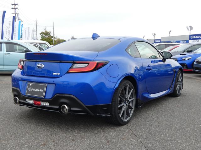 ＢＲＺ Ｓ　タイヤ新品交換済　ＳＴＩフルエアロ　前後ドラレコ　カロッツェリアナビ　フルセグ　ＤＶＤ　ＣＤ　Ｂｌｕｅｔｏｏｔｈオーディオ　ＵＳＢ　バックカメラ　ＥＴＣ２．０　ハイビームアシスト　リヤビークルディテクション　障害物センサー　ＬＥＤヘッドライト（2枚目）