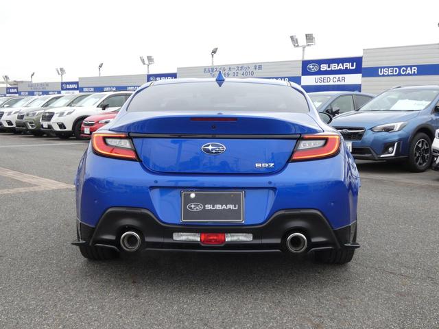 ＢＲＺ Ｓ　タイヤ新品交換済　ＳＴＩフルエアロ　前後ドラレコ　カロッツェリアナビ　フルセグ　ＤＶＤ　ＣＤ　Ｂｌｕｅｔｏｏｔｈオーディオ　ＵＳＢ　バックカメラ　ＥＴＣ２．０　ハイビームアシスト　リヤビークルディテクション　障害物センサー　ＬＥＤヘッドライト（6枚目）