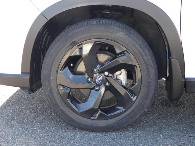 フォレスター スポーツ　前後ドラレコ　セイフティプラス（視界拡張）　パナソニックナビ　フルセグ　Ｂｌｕｅｔｏｏｔｈオーディオ　ＨＤＭＩ　ＵＳＢ　フロントカメラ　サイドカメラ　バックカメラ　スマートリヤビューミラー　ＥＴＣ２．０　ハイビームアシスト　電動リヤゲート（10枚目）