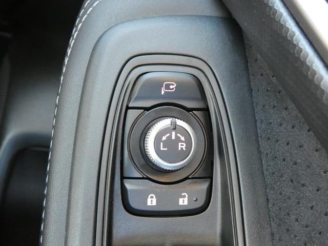 フォレスター スポーツ　前後ドラレコ　セイフティプラス（視界拡張）　パナソニックナビ　フルセグ　Ｂｌｕｅｔｏｏｔｈオーディオ　ＨＤＭＩ　ＵＳＢ　フロントカメラ　サイドカメラ　バックカメラ　スマートリヤビューミラー　ＥＴＣ２．０　ハイビームアシスト　電動リヤゲート（17枚目）