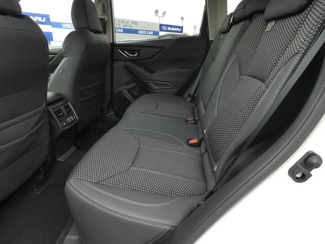 フォレスター ＸＴ－エディション　前後ドラレコ　ルーフレール　視界拡張　パナソニックナビ　フルセグ　Ｂｌｕｅｔｏｏｔｈオーディオ　ＨＤＭＩ　フロントカメラ　サイドカメラ　バックカメラ　スマートリヤビューミラー　ＥＴＣ２．０　電動リヤゲート　　ハイビームアシスト（12枚目）