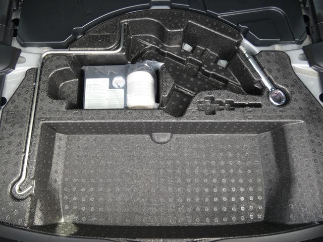 �׎����ɂ̓p���N�C���L�b�g�Ȃǂ̎ԍڍH��ƁA��^�T�u�g�����N������܂�