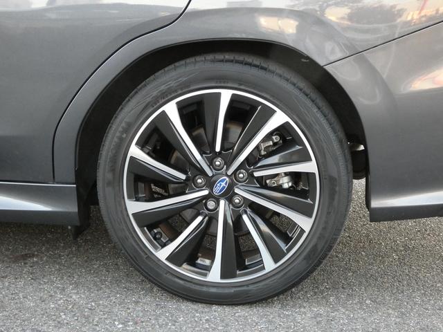 レヴォーグ ＳＴＩスポーツ　ＥＸ　タイヤ新品交換済　前後ドラレコ　レザーシート　１１．６インチディスプレイ　フルセグ　Ｂｌｕｅｔｏｏｔｈオーディオ　フロントカメラ　サイドカメラ　バックカメラ　ＥＴＣ２．０　ハイビームアシスト　電動リヤゲート　シートヒーター（9枚目）