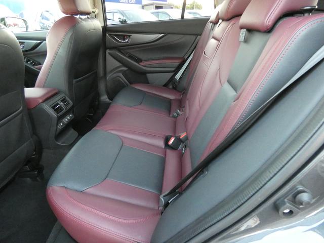 レヴォーグ ＳＴＩスポーツ　ＥＸ　タイヤ新品交換済　前後ドラレコ　レザーシート　１１．６インチディスプレイ　フルセグ　Ｂｌｕｅｔｏｏｔｈオーディオ　フロントカメラ　サイドカメラ　バックカメラ　ＥＴＣ２．０　ハイビームアシスト　電動リヤゲート　シートヒーター（12枚目）