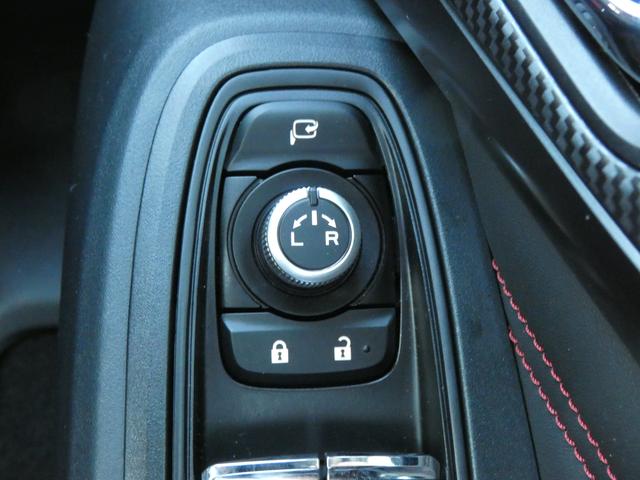 レヴォーグ ＳＴＩスポーツ　ＥＸ　タイヤ新品交換済　前後ドラレコ　レザーシート　１１．６インチディスプレイ　フルセグ　Ｂｌｕｅｔｏｏｔｈオーディオ　フロントカメラ　サイドカメラ　バックカメラ　ＥＴＣ２．０　ハイビームアシスト　電動リヤゲート　シートヒーター（17枚目）