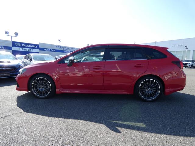 レヴォーグ １．６ＳＴＩスポーツアイサイト　８インチナビ　レザーシート　フルセグ　ＤＶＤ　ＣＤ　Ｂｌｕｅｔｏｏｔｈオーディオ　フロントカメラ　サイドカメラ　バックカメラ　ＥＴＣ２．０　ハイビームアシスト　リヤビークルディテクション（3枚目）