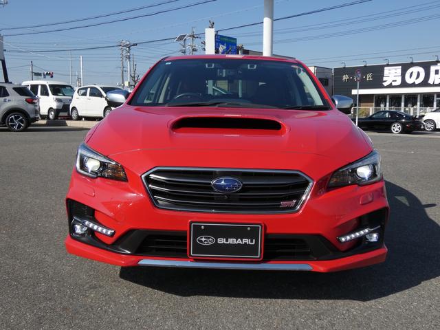 レヴォーグ １．６ＳＴＩスポーツアイサイト　８インチナビ　レザーシート　フルセグ　ＤＶＤ　ＣＤ　Ｂｌｕｅｔｏｏｔｈオーディオ　フロントカメラ　サイドカメラ　バックカメラ　ＥＴＣ２．０　ハイビームアシスト　リヤビークルディテクション（4枚目）