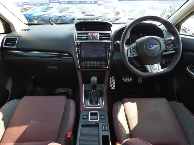 レヴォーグ １．６ＳＴＩスポーツアイサイト　８インチナビ　レザーシート　フルセグ　ＤＶＤ　ＣＤ　Ｂｌｕｅｔｏｏｔｈオーディオ　フロントカメラ　サイドカメラ　バックカメラ　ＥＴＣ２．０　ハイビームアシスト　リヤビークルディテクション（6枚目）