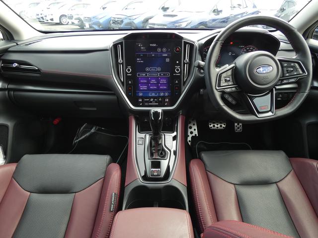 レヴォーグ ＳＴＩスポーツ　ＥＸ　ドラレコ　フルエアロ　ＳＴＩアルミ　１１．６インチディスプレイ　フルセグ　Ｂｌｕｅｔｏｏｔｈオーディオ　ＵＳＢ　フロントカメラ　サイドカメラ　バックカメラ　スマートリヤビューミラー　電動リヤゲート　レザーシート　ＥＴＣ２．０（6枚目）