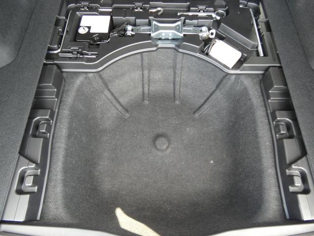 レヴォーグ ＳＴＩスポーツ　ＥＸ　ドラレコ　フルエアロ　ＳＴＩアルミ　１１．６インチディスプレイ　フルセグ　Ｂｌｕｅｔｏｏｔｈオーディオ　ＵＳＢ　フロントカメラ　サイドカメラ　バックカメラ　スマートリヤビューミラー　電動リヤゲート　レザーシート　ＥＴＣ２．０（65枚目）