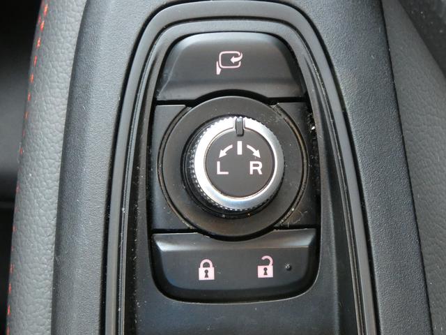 �d���i�[�h�A�~���[�X�C�b�`