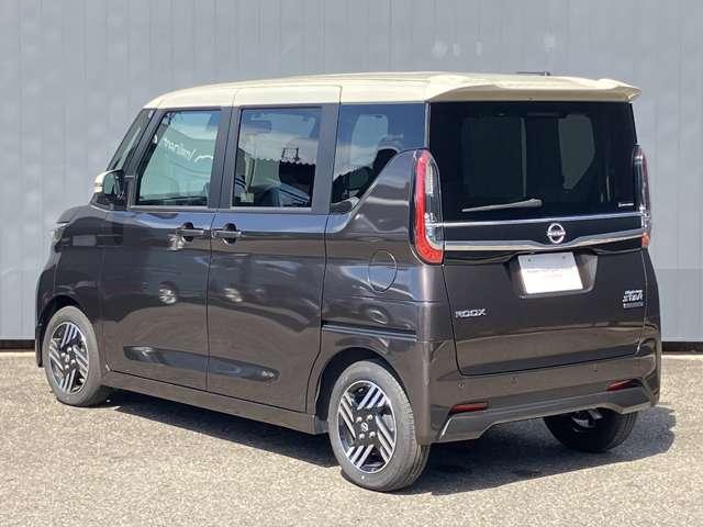 ルークス 660 ハイウェイスターX プロパイロット エディション 純正ナビ プロパイロット 全周囲カメラ 左右パワースライドドア アイドリング パノラマモニター 助手席エアバッグ 衝突軽減ブレーキ PW ナビ&TV 1セグ LEDヘッドライト LDW スマートキー ETC ワンオーナー車 バックカメラ(23枚目)