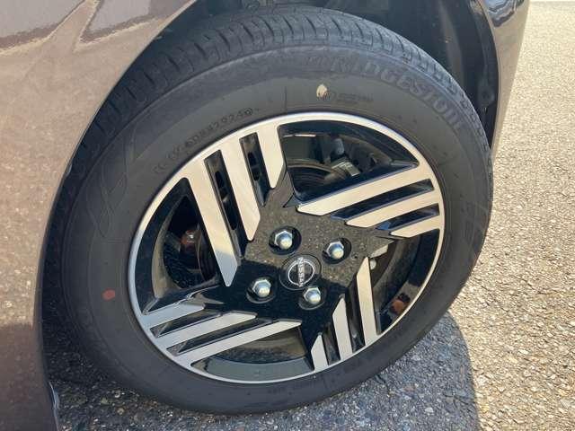 ルークス 660 ハイウェイスターX プロパイロット エディション 純正ナビ プロパイロット 全周囲カメラ 左右パワースライドドア アイドリング パノラマモニター 助手席エアバッグ 衝突軽減ブレーキ PW ナビ&TV 1セグ LEDヘッドライト LDW スマートキー ETC ワンオーナー車 バックカメラ(27枚目)