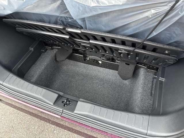 デイズ ６６０　ハイウェイスターＸ　プロパイロット　エディション　※雹害車　プロパイロット　ＬＥＤヘッドライ　スマートキー＆プッシュスタート　ＬＥＤヘッド　レーダークルーズ　アイドリングストップ　ＬＫＡＳ　パワーステアリング　オートエアコン　Ｂカメラ　パワーウィンド　キーフリーシステム　アルミホイール　ＡＢＳ（14枚目）