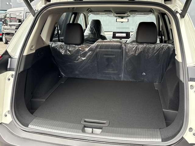 �g�����N�ɓd���\�P�b�g����������Ă���A�E�g�h�A�ł��֗��ł��B