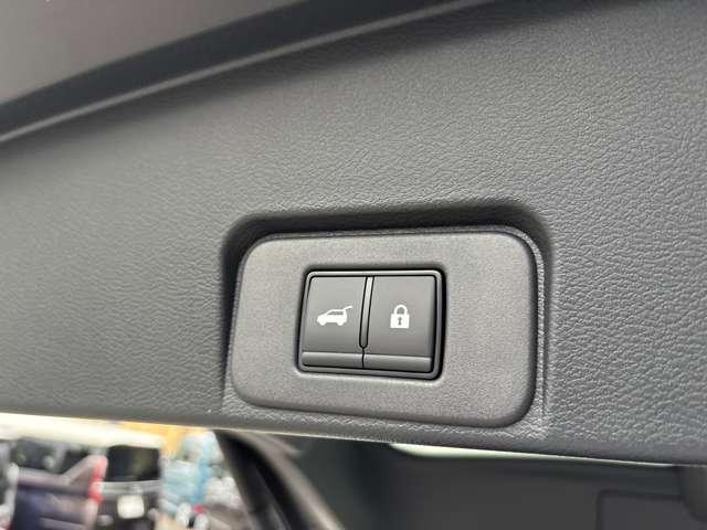 �V�[�g�����E�ɕ�����ē|�����Ƃ��ł����낢��ȃV�[���ɍ��킹�Ďg����̂ŕ֗��ł��B