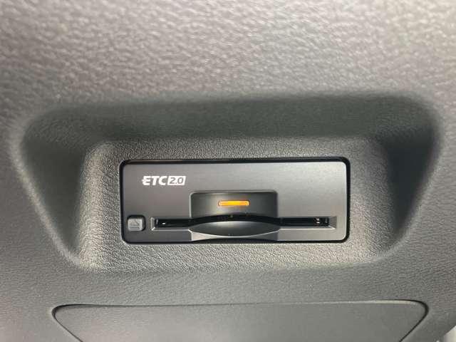 エクストレイル １．５　Ｇ　ｅ－４ＯＲＣＥ　４ＷＤ　※雹害車　プロパイロット　アラウンドビュ　１オーナー　ＬＥＤヘッドランプ　ナビＴＶ　スマートキー　レーダークルーズ　ＬＫＡ　キーフリー　ＥＴＣ　４ＷＤ　アルミホイール　メモリーナビ　バックカメラ　サイドカメラ　オートエアコン　ＰＳ　エアＢ（9枚目）