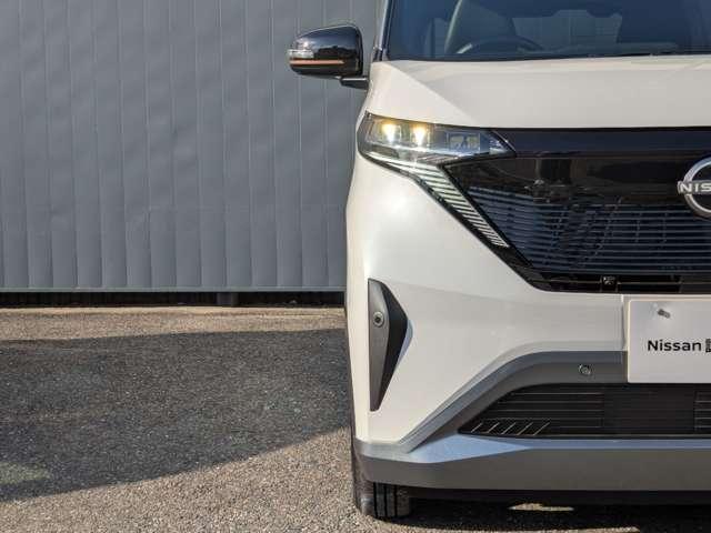 サクラ X 90周年記念車 当社社用車UP/純正ナビ/アラウンドビューモ 全方位M アルミホイール インテリジェントキー ETC ドライブレコーダー メモリーナビ エマージェンシブレーキ(3枚目)