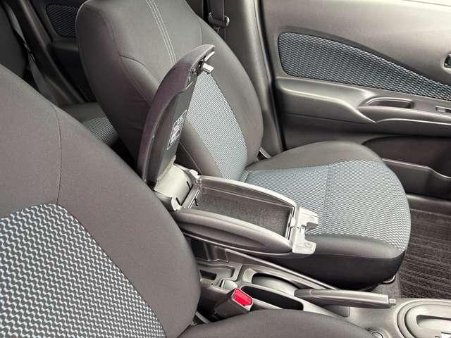 ノート 1.2 X 純正ナビ 全周囲カメラ ETC エマージェ レーダーブレーキサポート ETC搭載 1オーナー車 スマトキー キーレス 運転席助手席エアバッグ ナビTV ワンセグ バックカメラ エアコン パワーウィンドウ パワーステアリング レーンアシスト(12枚目)