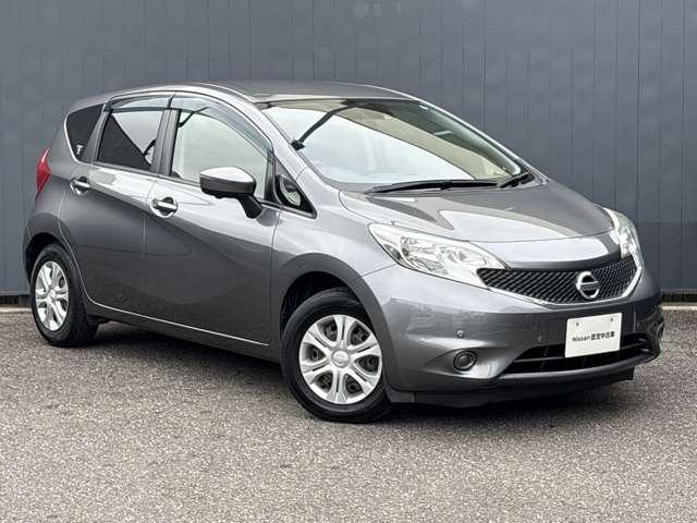 ノート 1.2 X 純正ナビ 全周囲カメラ ETC エマージェ レーダーブレーキサポート ETC搭載 1オーナー車 スマトキー キーレス 運転席助手席エアバッグ ナビTV ワンセグ バックカメラ エアコン パワーウィンドウ パワーステアリング レーンアシスト(18枚目)