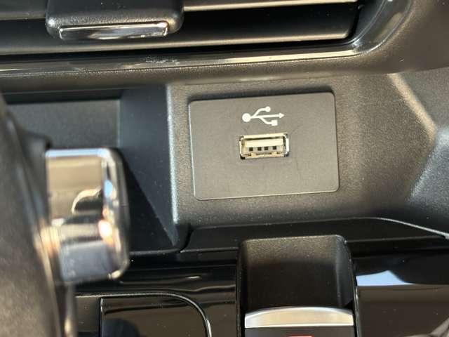 ルークス ６６０　ハイウェイスターＧターボ　プロパイロット　エディション　プロパイロット　全周囲カメラ　大画面ナビ　両側パワードア　アラウンドビュ　プリクラッシュセーフティー　メモリナビ　アダプティブクルコン　レーンキープ　インテリキ－　ＥＴＣ　ＬＥＤヘッドライト　アイドリングストップ　整備記録簿　ＡＣ　Ｒカメラ（9枚目）