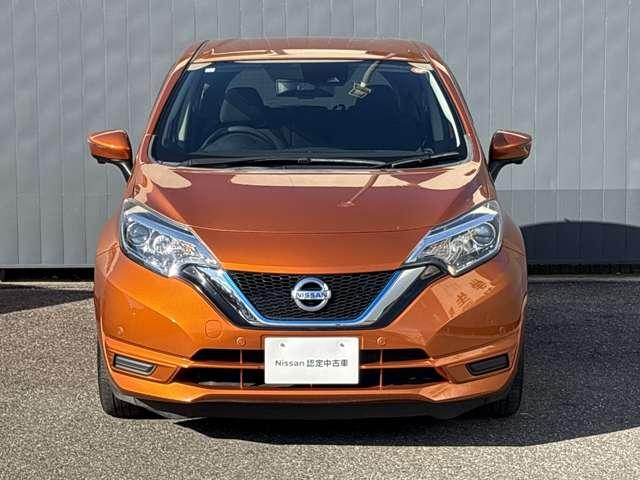 ノート 1.2 e-POWER X 純正ナビ 全周囲カメラ スマートミラー 360°カメラ 記録簿付 Rカメラ 運転席助手席エアバック AUTOエアコン 1オーナー ナビTV AW サイドカメラ 運転席エアバッグ キーレスエントリー ドラレコ ETC車載器 パワーウィンドウ(2枚目)