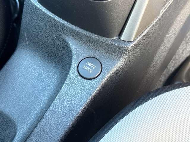 ノート 1.2 e-POWER X 純正ナビ 全周囲カメラ スマートミラー 360°カメラ 記録簿付 Rカメラ 運転席助手席エアバック AUTOエアコン 1オーナー ナビTV AW サイドカメラ 運転席エアバッグ キーレスエントリー ドラレコ ETC車載器 パワーウィンドウ(9枚目)