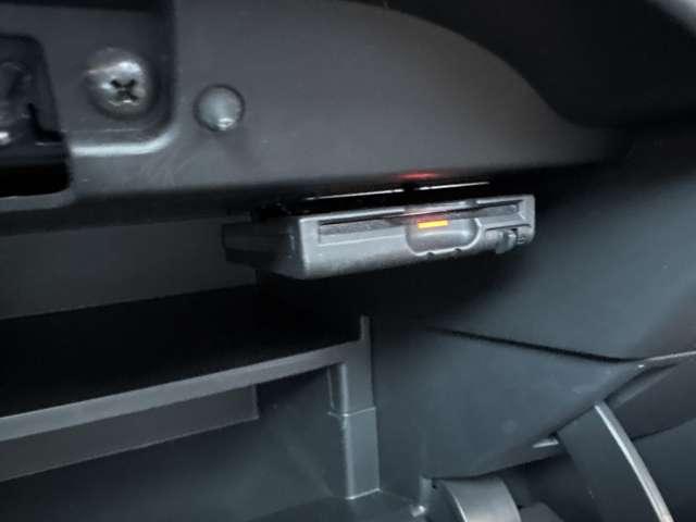 ノート 1.2 e-POWER X 純正ナビ 全周囲カメラ スマートミラー 360°カメラ 記録簿付 Rカメラ 運転席助手席エアバック AUTOエアコン 1オーナー ナビTV AW サイドカメラ 運転席エアバッグ キーレスエントリー ドラレコ ETC車載器 パワーウィンドウ(14枚目)