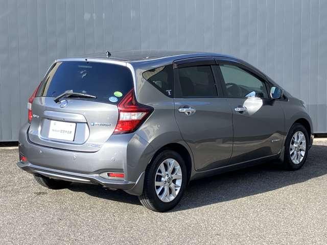 ノート 1.2 e-POWER X 純正ナビ 全周囲カメラ ドライブレコーダ 360°カメラ 記録簿付 Rカメラ 運転席助手席エアバック レーンキープ AUTOエアコン 1オーナー 盗難防止システム ナビTV AW サイドカメラ 運転席エアバッグ キーレスエントリー ドラレコ(2枚目)