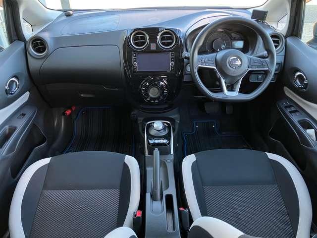 ノート 1.2 e-POWER X 純正ナビ 全周囲カメラ ドライブレコーダ 360°カメラ 記録簿付 Rカメラ 運転席助手席エアバック レーンキープ AUTOエアコン 1オーナー 盗難防止システム ナビTV AW サイドカメラ 運転席エアバッグ キーレスエントリー ドラレコ(4枚目)