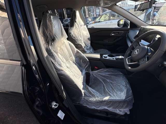 エクストレイル 1.5 G e-4ORCE 4WD ※雹害車 プロパイロット 全周囲カメラ 本革S パークアシスト LEDヘッドランプ ナビTV スマートキー レーダークルーズ LKA キーフリー ETC 4WD アルミホイール メモリーナビ バックカメラ サイドカメラ オートエアコン PS(5枚目)