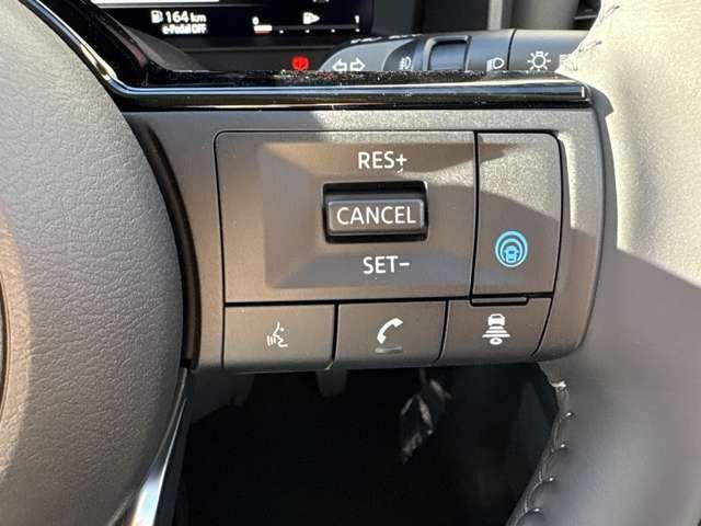 エクストレイル 1.5 G e-4ORCE 4WD ※雹害車 プロパイロット 全周囲カメラ 本革S パークアシスト LEDヘッドランプ ナビTV スマートキー レーダークルーズ LKA キーフリー ETC 4WD アルミホイール メモリーナビ バックカメラ サイドカメラ オートエアコン PS(9枚目)