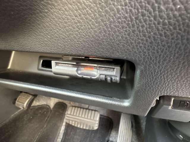 デイズルークス ６６０　ハイウェイスターＸ　Ｇパッケージ　ＥＴＣ装備　衝突軽減ブレーキ　ナビＴＶ　アラウンドモニター　１オーナー　アイストップ　フルオートエアコン　Ｓキー　バックカメラ　点検記録簿　ワンセグ　Ｗエアバック　キーレス　メモリナビ　アルミホイール（10枚目）