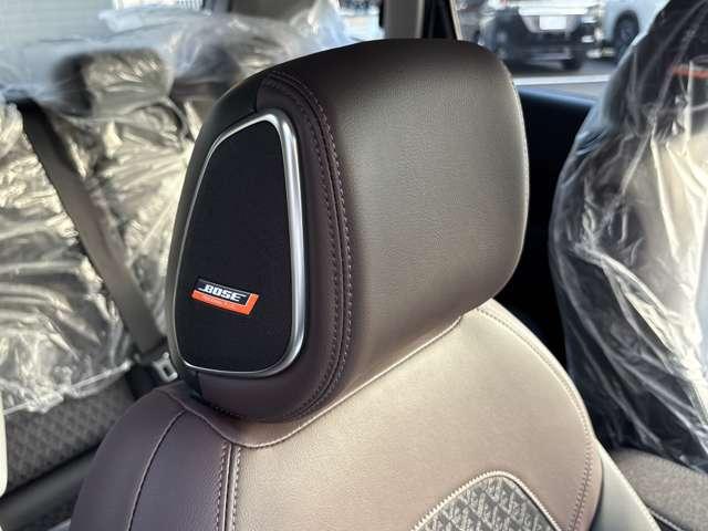 オーラ １．２　Ｇ　※雹害車　プロパイロット　全周囲カメラ　自動（被害軽減）ブレーキ　ＬＥＤ　ＬＫＡ　サイドカメラ　ＥＴＣ　カーテンエアバッグ　アルミホイール　インテリジェントキー　パワーウィンドウ　フルオートエアコン　キーレスエントリー　メモリーナビ　ＡＢＳ（12枚目）