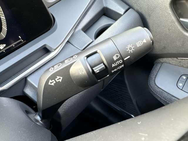 オーラ １．２　Ｇ　※雹害車　プロパイロット　全周囲カメラ　自動（被害軽減）ブレーキ　ＬＥＤ　ＬＫＡ　サイドカメラ　ＥＴＣ　カーテンエアバッグ　アルミホイール　インテリジェントキー　パワーウィンドウ　フルオートエアコン　キーレスエントリー　メモリーナビ　ＡＢＳ（13枚目）