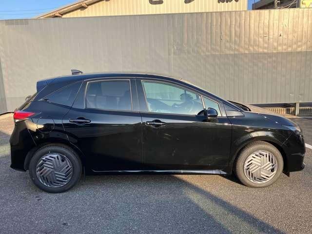 ノート １．２　Ｘ　※雹害車　全周囲カメラ　リアカメラ　衝突被害軽減ブレ－キ　全方位カメラ　ＬＥＤヘッドライト　レーンアシスト　インテリジェントキー　ワンオーナー　サイドカーテンエアバック　サイドカメラ　パワーウィンドウ　オートエアコン　ＡＢＳ（22枚目）