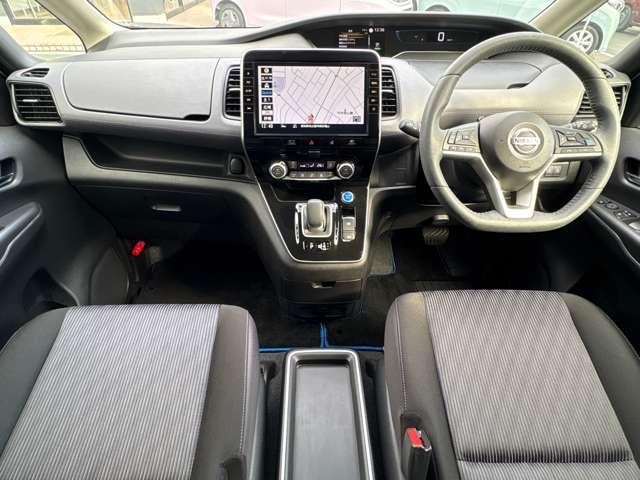 セレナ 1.2 e-POWER ハイウェイスター V プロパイロット 全周囲カメラ 大画面ナビ 360°カメラ エマジェンシーブレーキ 1オナ スマキー バックカメラ LED レーンアシスト 点検記録簿付 ETC ドラレコ サイドカーテンエアバック フルオートエアコン アルミホイール エアバック(4枚目)