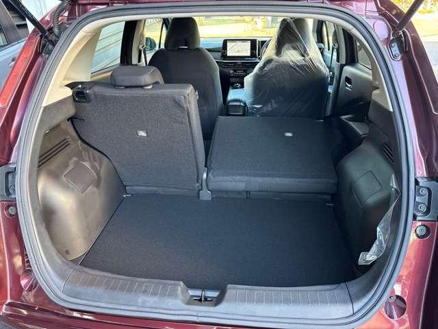 ノート １．２　Ｘ　※雹害車　全周囲カメラ　スマートミラー　リアカメラ　衝突被害軽減ブレ－キ　全方位カメラ　ＥＴＣ付　ＬＥＤヘッドライト　レーンアシスト　インテリジェントキー　ワンセグＴＶ　ＴＶナビ　サイドカーテンエアバック　サイドカメラ　メモリーナビ　ＡＢＳ（23枚目）