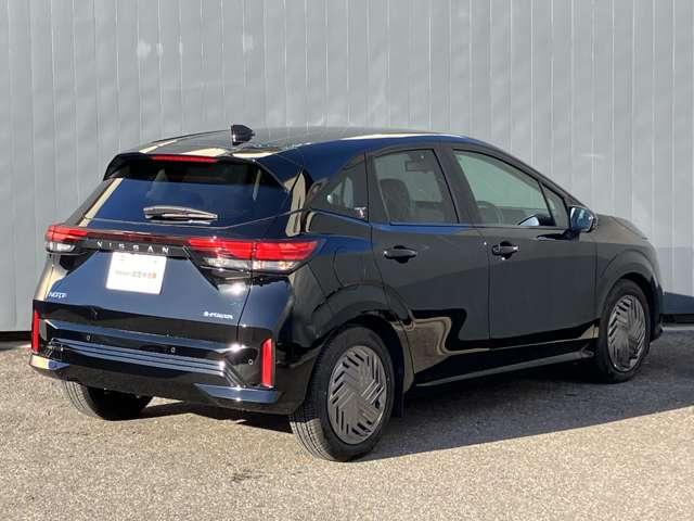 ノート 1.2 X 純正ナビ 全周囲カメラ リアカメラ 衝突被害軽減ブレ-キ 全方位カメラ ETC付 LEDヘッドライト レーンアシスト インテリジェントキー ワンオーナー ドラレコ ワンセグTV TVナビ サイドカーテンエアバック 試乗車UP(2枚目)