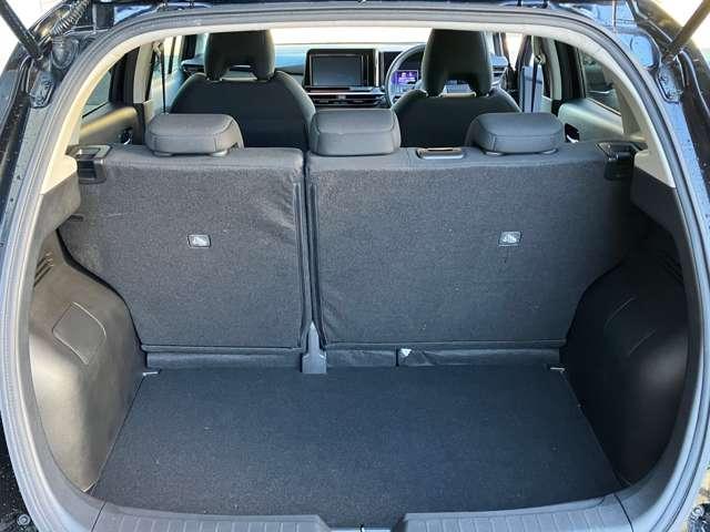 ノート 1.2 X 純正ナビ 全周囲カメラ リアカメラ 衝突被害軽減ブレ-キ 全方位カメラ ETC付 LEDヘッドライト レーンアシスト インテリジェントキー ワンオーナー ドラレコ ワンセグTV TVナビ サイドカーテンエアバック 試乗車UP(16枚目)